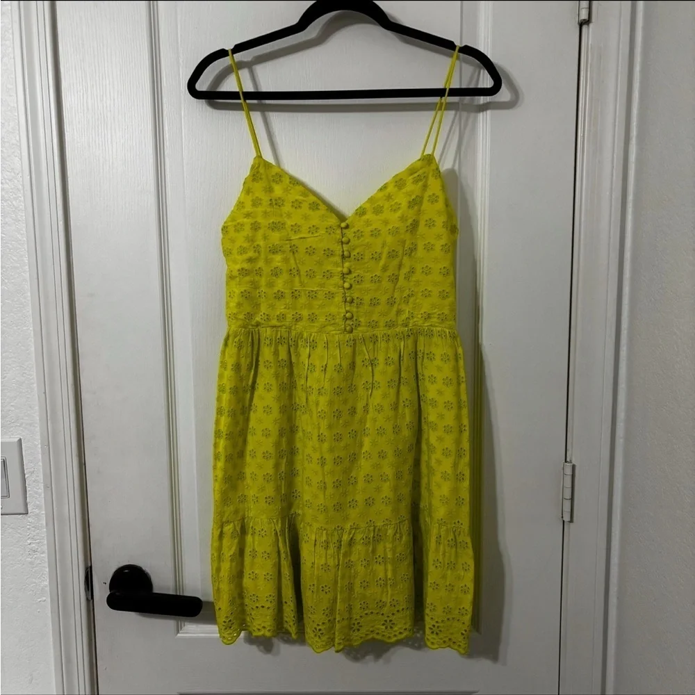 Alice + Olivia 'Fae' Eyelet Sleeveless Mini-Dress Lemon Sorbet Size 6